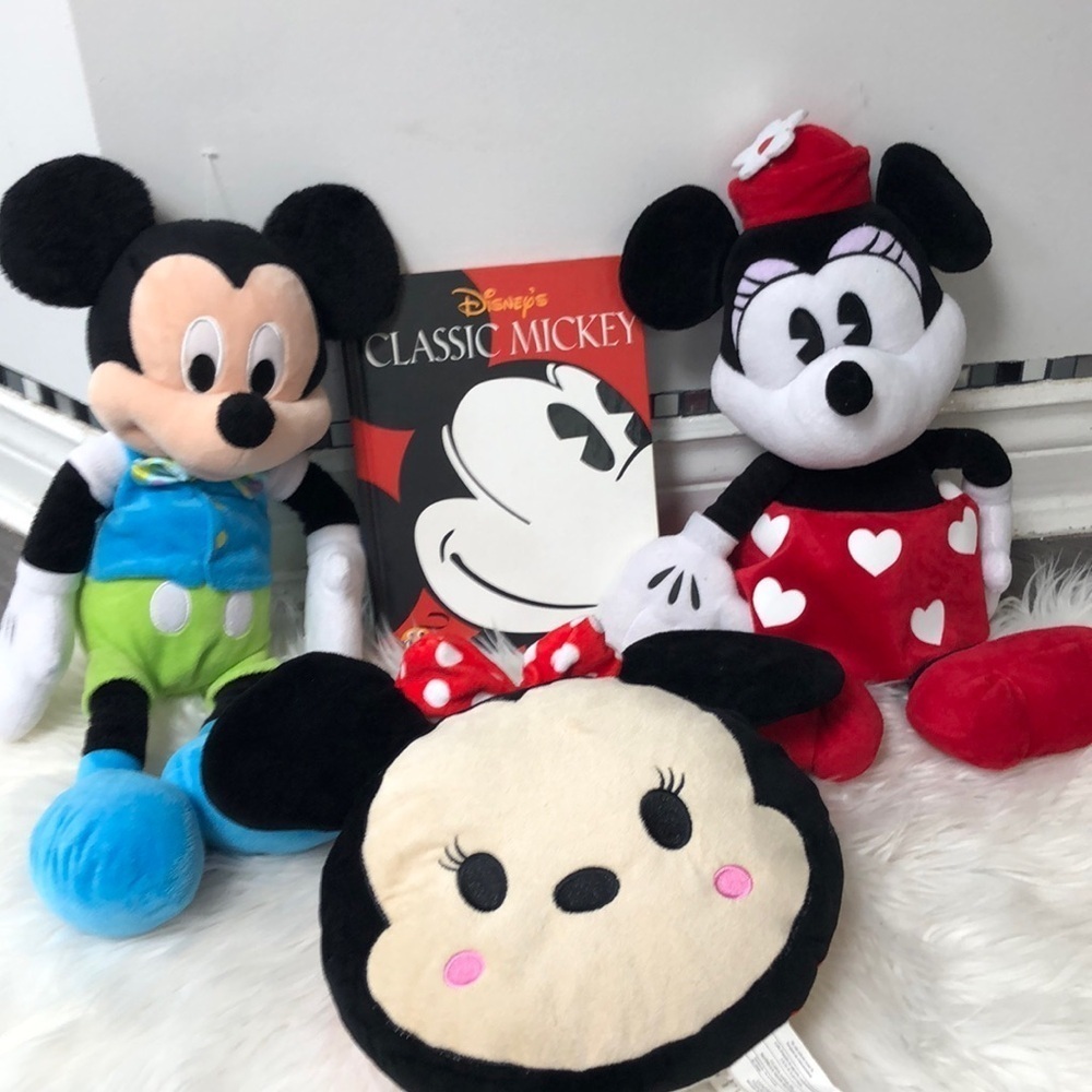 DISNEY Mickey-Minnie Mouse Easter Valentine’s Plushies with pillow & book lot